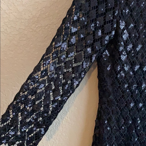 Beautiful Romeo and Juliet couture LBD - Picture 8 of 8